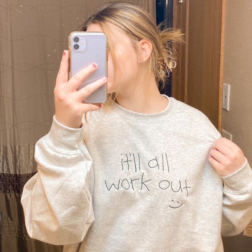 Trendy embroidered fall crewneck sweatshirt